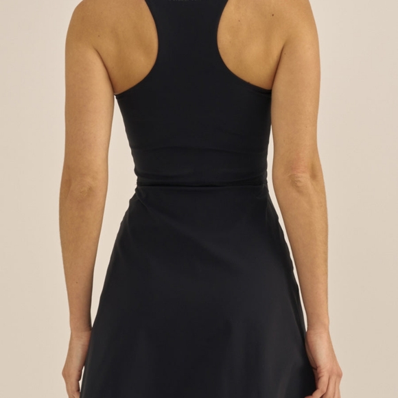 Outdoor Voices Women's Black Sleeveless Knee Length Dress Size M Bin K - Picture 2 of 3